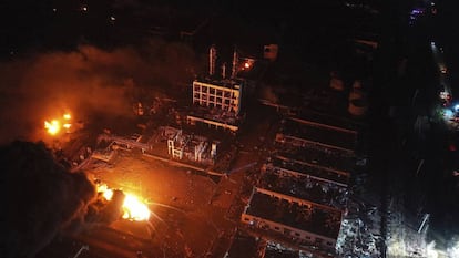 Imagem aérea da fábrica de produtos químicos, na província de Jiangsu.