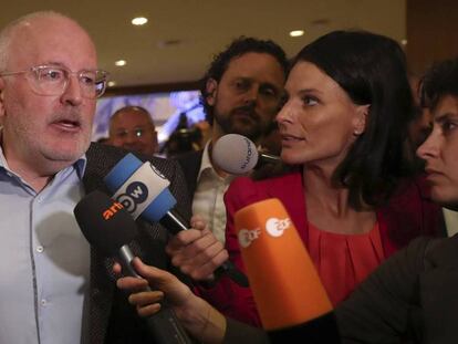 El laborista Frans Timmermans, llegando al Parlamento Europeo.