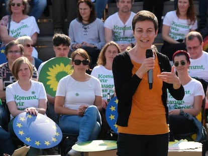 La líder de Los Verdes, Ska Keller, en un acto de campaña en Berlín, el pasado viernes. En vídeo, Los Verdes celebran los resultados electorales del pasado domingo.