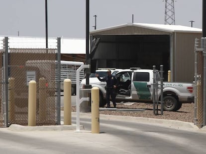 Centro de la Patrulla Fronteriza en Clint, Texas. En vídeo, HRW denuncia las condiciones del centro.