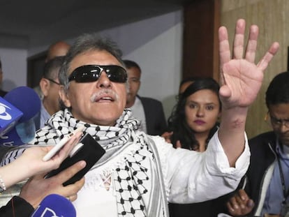 El exguerrillero de las FARC Jesús Santrich, tras tomar posesión en el Congreso colombiano.