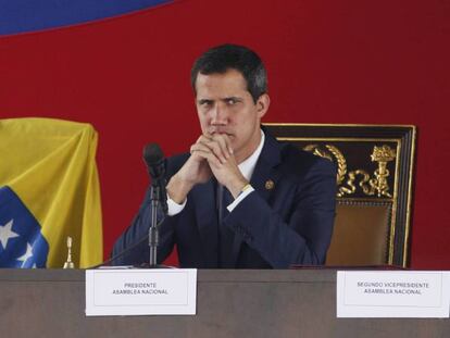 El jefe de la Asamblea Nacional venezolana, Juan Guaidó, este martes en Caracas. En vídeo, sus declaraciones.