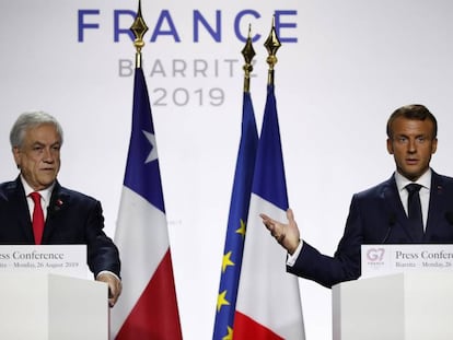 Emmanuel Macron y Sebastián Piñera, durante la rueda de prensa donde se ha anunciado en el envío de ayuda a la Amazonia.