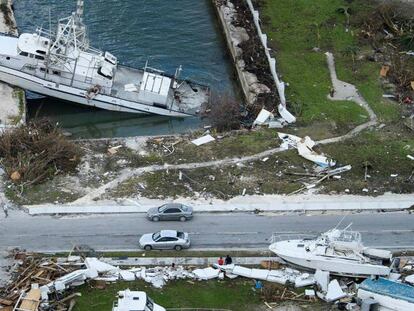 Barcos sacados del agua en Abaco tras el huracan Dorian.