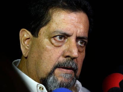 Edgar Zambrano tras salir de prisión, en Caracas. En vídeo, el primer vicepresidente de la Asamblea Nacional de Venezuela pide a todos los sectores del país que hagan un esfuerzo para excarcelar a los "presos políticos".