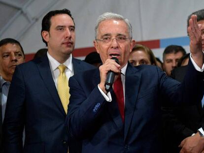 Uribe, tras dar un mensaje a sus seguidores. En vídeo, las declaraciones del expresidente colombiano.