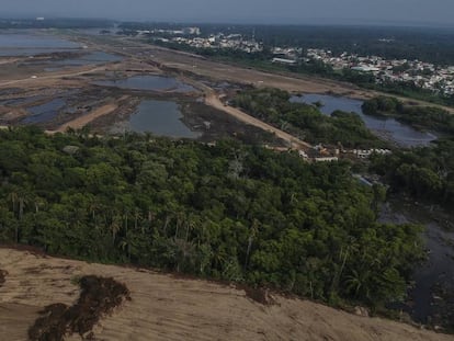 El terreno donde se construye la refinería de Dos Bocas, en el municipio de Paraíso (Tabasco).