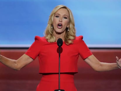 La pastora evangélica Paula White en la Convención del Partido Republicano de 2016. En vídeo, sus declaraciones a favor de Donald Trump.