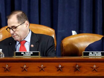 Jerrold Nadler, a la izquierda, y Doug Collins el 13 de diciembre en el Capitolio. POOL REUTERS. En vídeo, los testimonios de los testigos ante el Comité de Inteligencia del Congreso. EPV