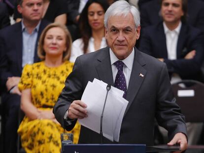 El presidente Sebastián Piñera en una conferencia en el palacio de La Moneda de Santiago de Chile, el 23 de diciembre. En vídeo, Piñera matiza sus palabras en la CNN.