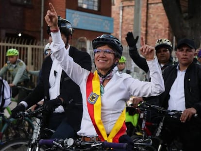 Claudia López tras su posesión como alcaldesa de Bogotá.