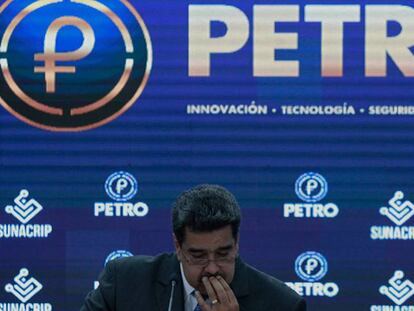 Nicolás Maduro, durante la presentación del petro, en octubre de 2018. En vídeo, el vicepresidente venezolano anunciaba el nacimiento del petro en febrero de ese mismo año.
