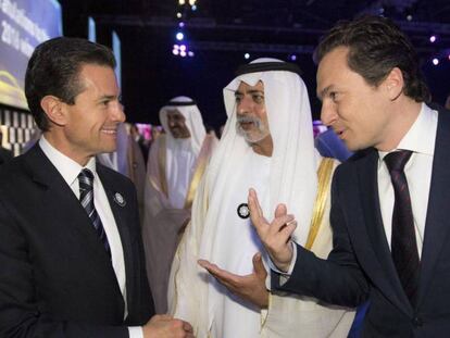 Peña Nieto y Emilio Lozoya en la Cumbre Mundial de Energía del Futuro, en Abu Dhabi, en 2016.