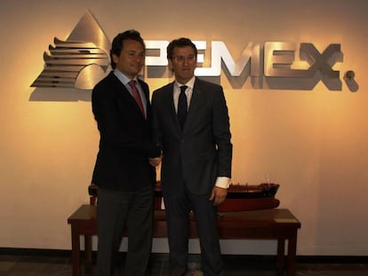 Lozoya y Alberto Núñez Feijóo, en la sede de Pemex en 2014. En vídeo, la detención del ex director de la compañía.