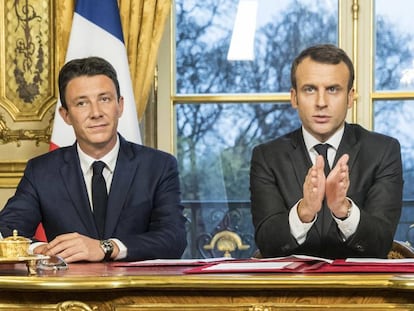 Griveaux y Macron en el Elíseo, en 2017. En vídeo, su renuncia como candidato a la alcaldía de París.