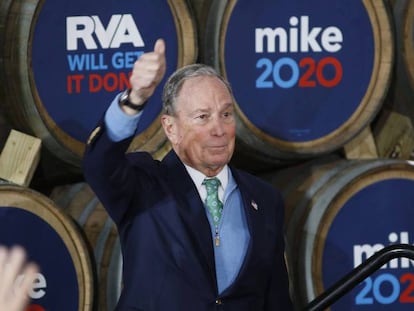 Michael Bloomberg durante un acto de campaña en Virginia el pasado sábado. En vídeo, análisis de la candidatura de Bloomberg.