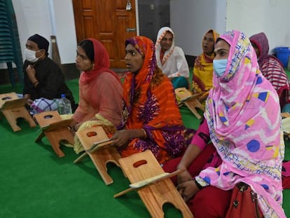 Nueva escuela coránica para personas transgénero en Dacca (Bangladesh).