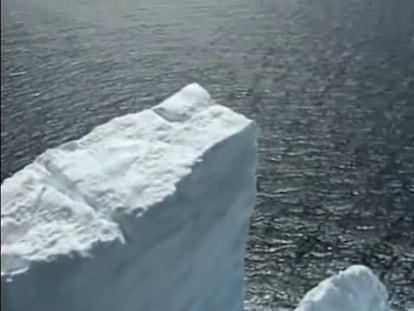 Unos cien icebergs habrían sido arrastrados hasta allí por el viento