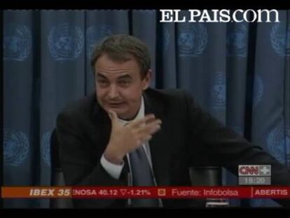 Rodríguez Zapatero asegura que se saludó con George Bush con "la misma naturalidad" que con el resto de los presidentes.