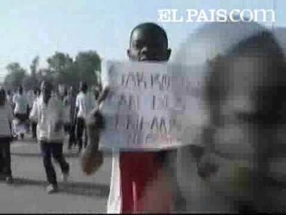 La protestas se deben a la intervención de Sarkozy en el caso de ''El Arca de Zoé''.