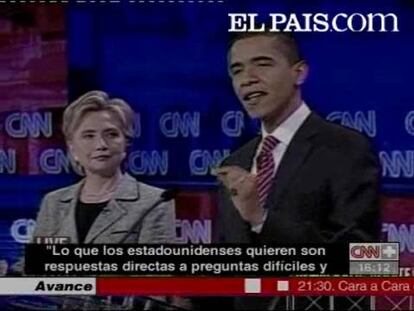 El debate de los candidatos demócratas a la presidencia de EEUU estuvo centrado en Hillary Clinton.