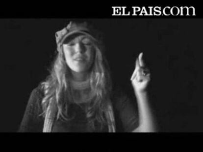 Tras el éxito del vídeo "Yes we can" sobre el candidato demócrata Barack Obama, las parodias comienzan a proliferar en la página de vídeos por Internet