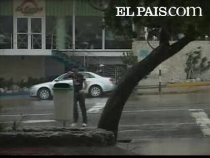 'Gustav' golpea Cuba con vientos de hasta 240 km/h