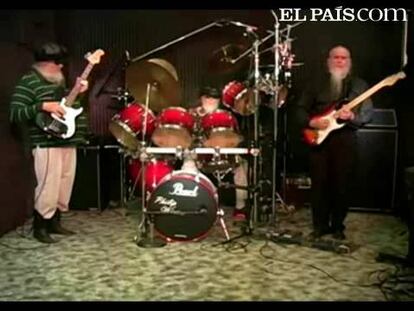 WinterBand.- McCain Blues