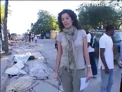 Un equipo de Cuatro y CNN+ llega a Puerto Príncipe para mostrar las consecuencias que ha dejado el terremoto en las calles