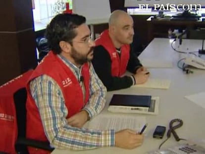 La solidaridad española se ha puesto en marcha. Cruz Roja ha comenzado a recoger donaciones para las víctimas del terremoto. El Samur ha partido esta mañana hacia Puerto Príncipe con tres hospitales de campaña y un Hércules del Ejército cargado de material sanitario. Estarán 15 días.