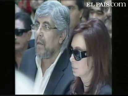 Cristina Kirchner despide a su marido en la Casa Rosada