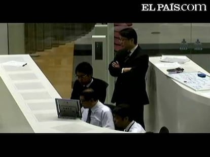 El parqué de Tokio sufre su peor racha desde 1987 pese a una nueva inyección del banco central de 60.000 millones <strong>Especial: <a href="http://elpais-com.nproxy.org/especial/terremoto-japon-2011/" target="_blank">Terremoto, Tsunami y Alerta Nuclear en Japón</a> </strong>