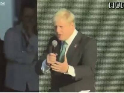 El alcalde de Londres, Boris Johnson, responde a las críticas de Romney.