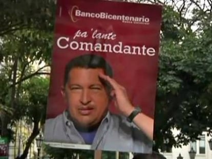 Chávez vuelve a Caracas sin dejarse ver