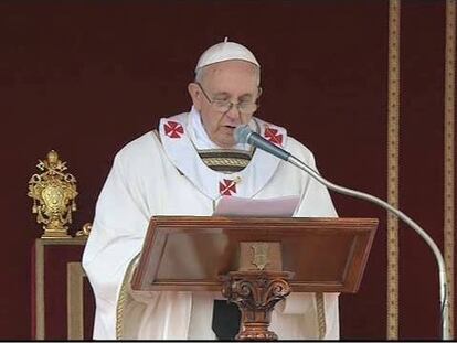 El papa Francisco recibe el 'anillo del pescador'