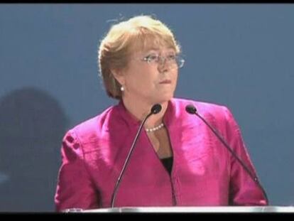 Bachelet lanza su campaña presidencial y promete grandes reformas en Chile