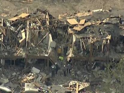 Las autoridades abandonan la búsqueda de supervivientes del siniestro de Texas