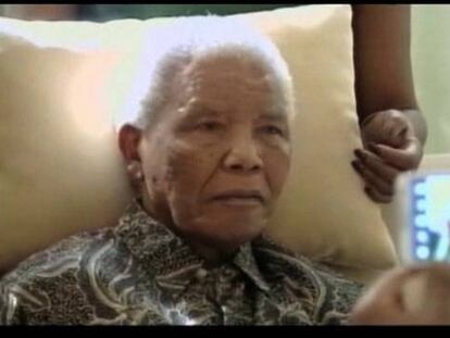 Nelson Mandela está “en buena forma y animado”, según el presidente Zuma