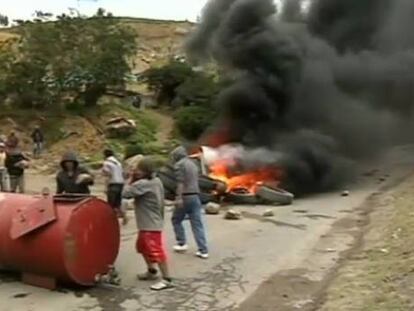 Protesta de campesinos en el campo colombiano.