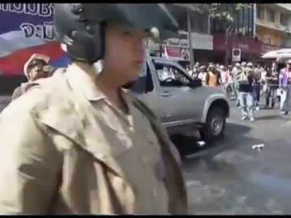 Explosión en Bangkok durante el quinto día de protestas.