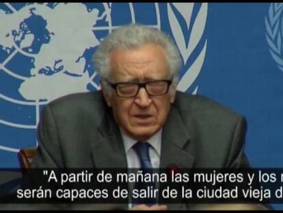 Autoridades hablan sobre la evacuación de mujeres y niños de Homs.