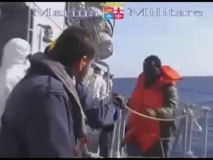 Resgate de imigrantes subsaarianos cerca de Lampedusa