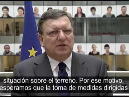 El presidente de la Comisión Europea, José Manuel Durão Barroso, y el ministro de Exteriores francés, Laurent Fabius.