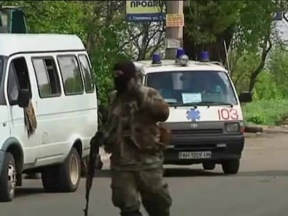 Las tropas ucranias toman posiciones para recuperar las zonas rebeldes del este