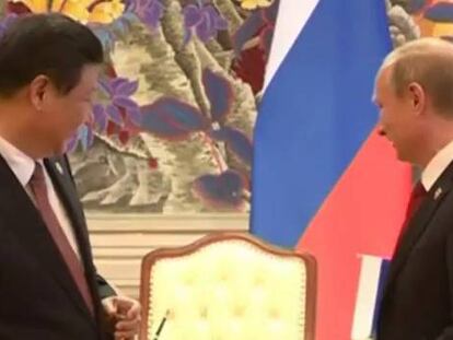 Putin y Xi firman el acuerdo de sumunistro de gas.