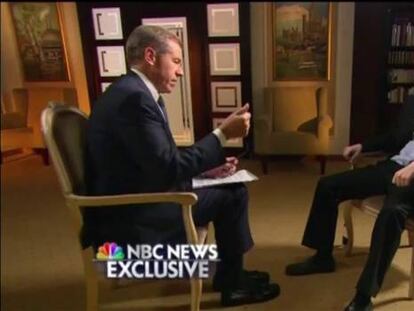 Brian Williams y Edward Snowden durante la entrevista en Moscú