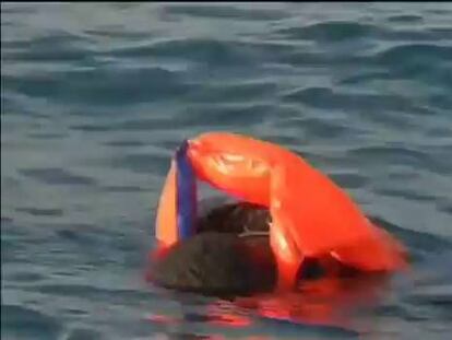 Al menos 170 inmigrantes desaparecidos al hundirse su barca frente a la costa libia