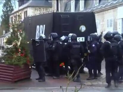 Francia vive la jornada de duelo bajo el miedo a nuevos atentados