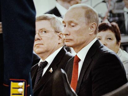Alexander Torshin junto al presidente de Rusia, Vladimir Putin.