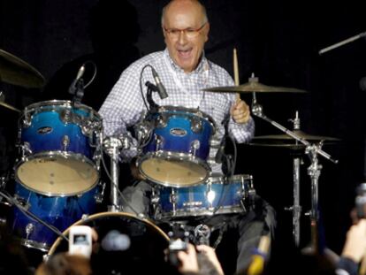 Duran se hace el rockero ante su público más independentista